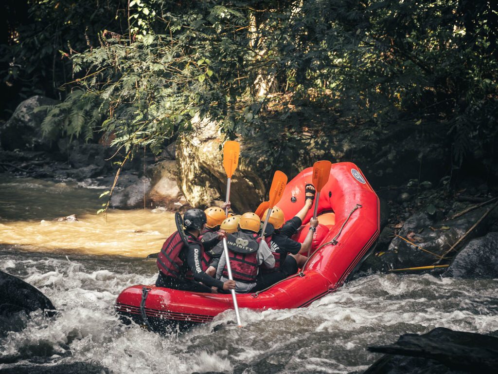 Paket Tour Rafting Bali